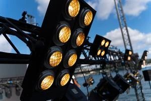 Comment sublimer l’atmosphère avec un éclairage d’ambiance sur mesure signé AVS Events ?